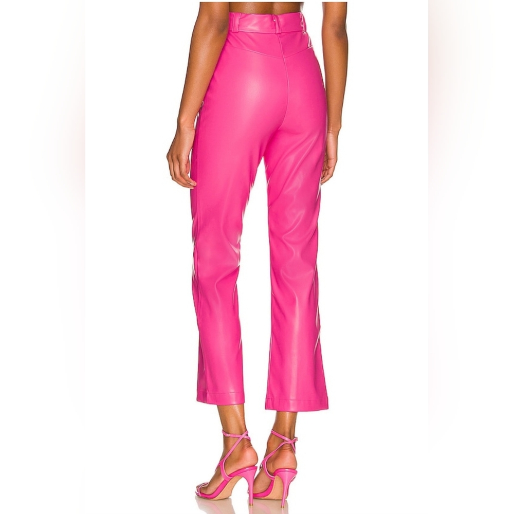 Bardot Pink Cropped Ankle Pants with Sleek Finish